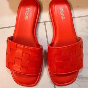 Michael Kors Hayworth Woven Leather slide